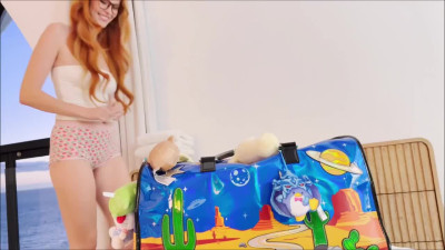 FamilyTherapy Elly Clutch Travel Plans WRB