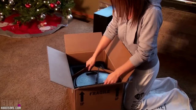 NikkiSims Sybian Unboxing LEWD