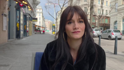 JacquieEtMichelTV Little Tina Years Old Medical Secretary In Villefranche Sur Mer PP