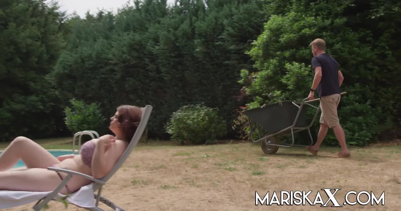 MariskaX Lucia Love Outdoor DP LEWD - Porn video | ePornXXX