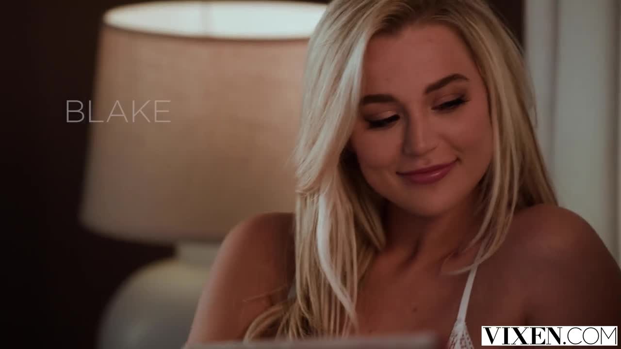 Vixen Blake Blossom Dream Girlfriend Blake Loves To Please Her Man PP - Porn video | ePornXXX
