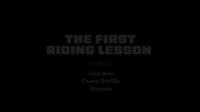 JuliaAnnLive Cherie Deville The First Riding Session GAPFiLL