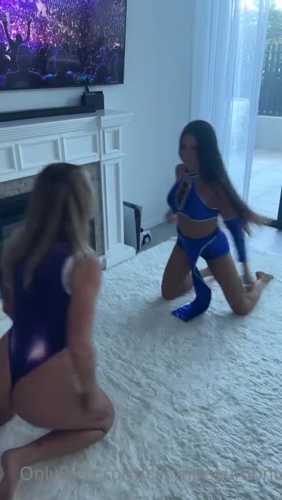 OnlyFans Caryn Beaumont And Holly Brougham GG Fight Fuck Club PP - Porn video | ePornXXX